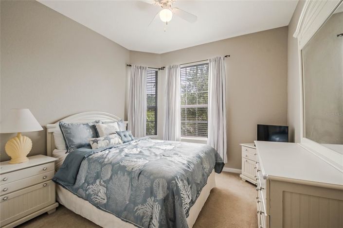 Image No.22-3 Bed Property for sale