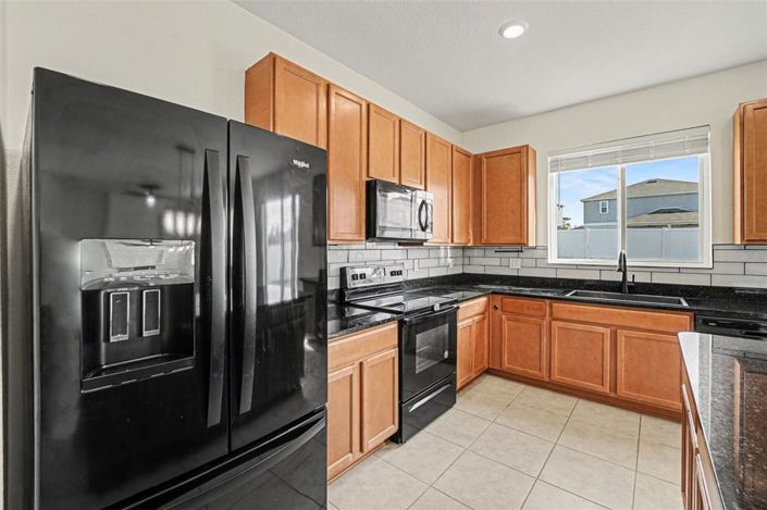 Image No.11-4 Bed Property for sale