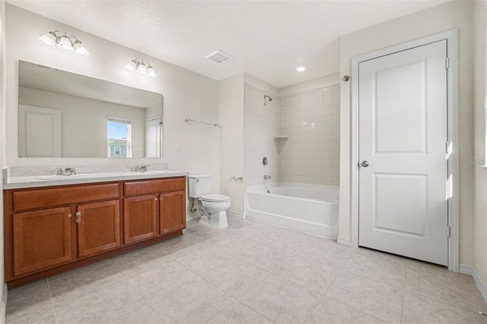 Image No.19-4 Bed Property for sale