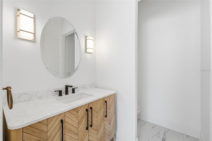 Image No.11-4 Bed Property for sale