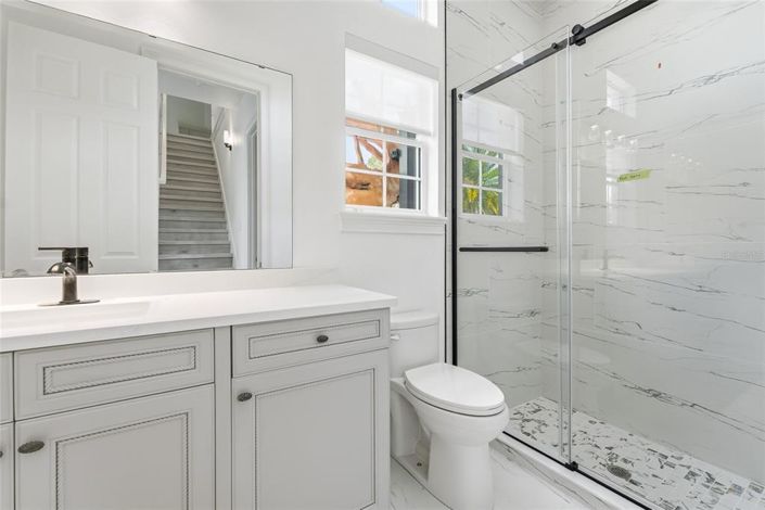 Image No.17-4 Bed Property for sale