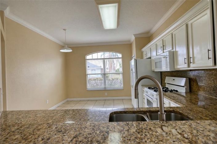 Image No.13-3 Bed Property for sale