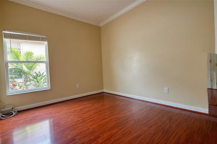 Image No.14-3 Bed Property for sale