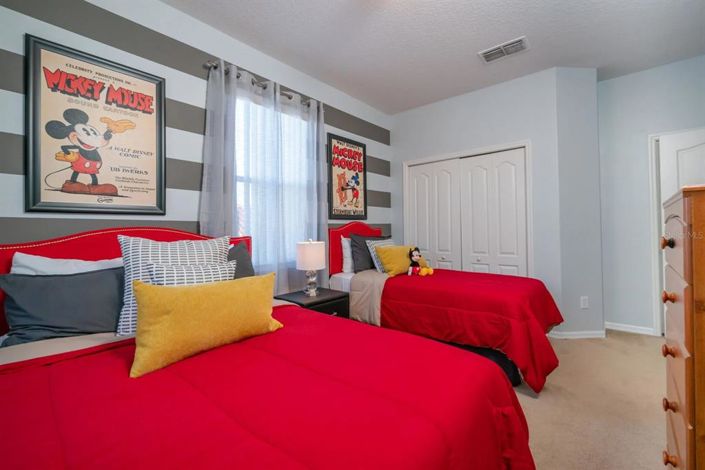 Image No.17-4 Bed Property for sale