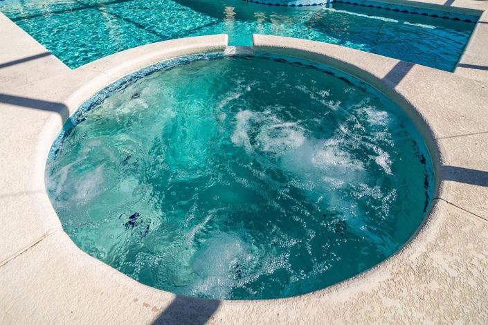 Image No.27-4 Bed Property for sale