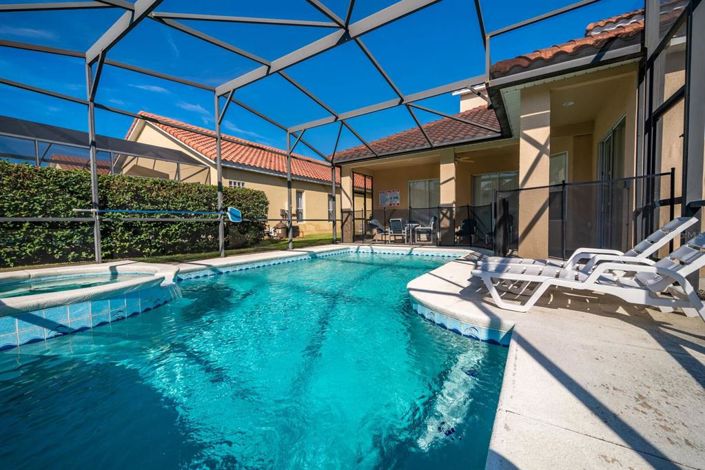 Image No.28-4 Bed Property for sale