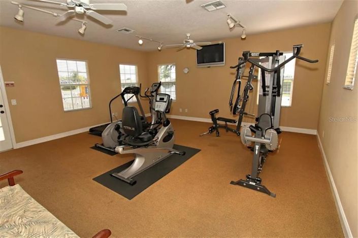 Image No.32-4 Bed Property for sale