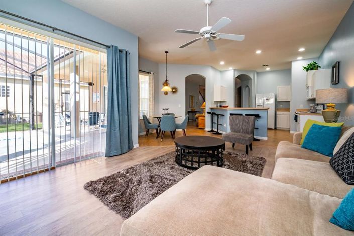 Image No.6-4 Bed Property for sale