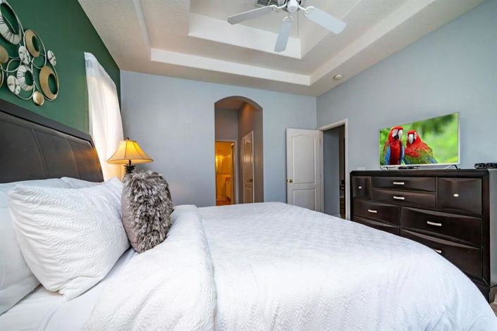 Image No.9-4 Bed Property for sale