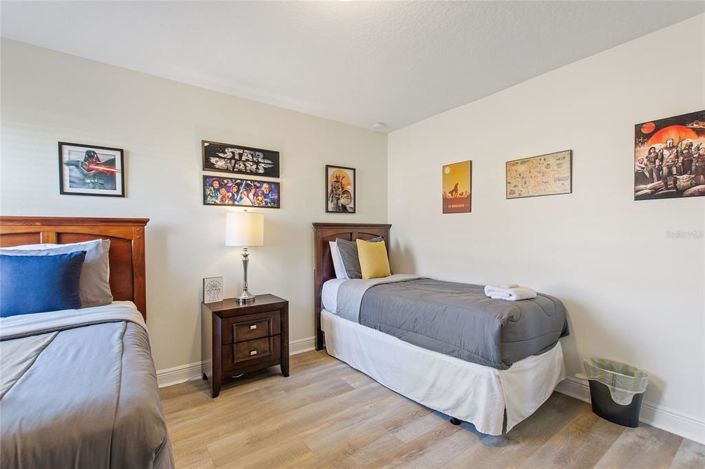 Image No.39-6 Bed Property for sale