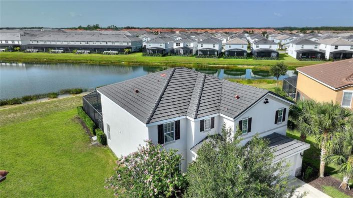 Image No.51-6 Bed Property for sale