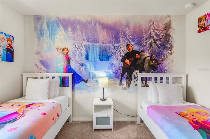 Image No.23-4 Bed Townhouse for sale