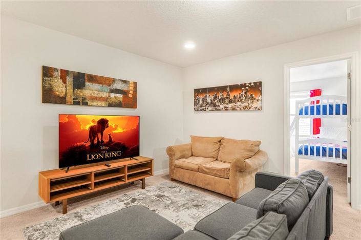 Image No.37-4 Bed Townhouse for sale