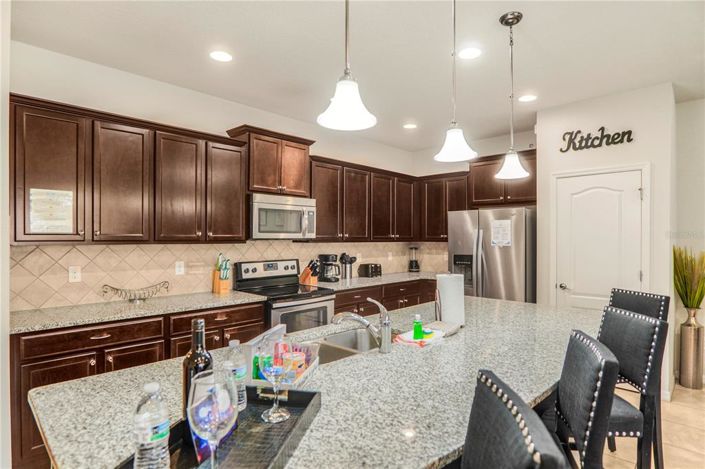 Image No.48-4 Bed Townhouse for sale