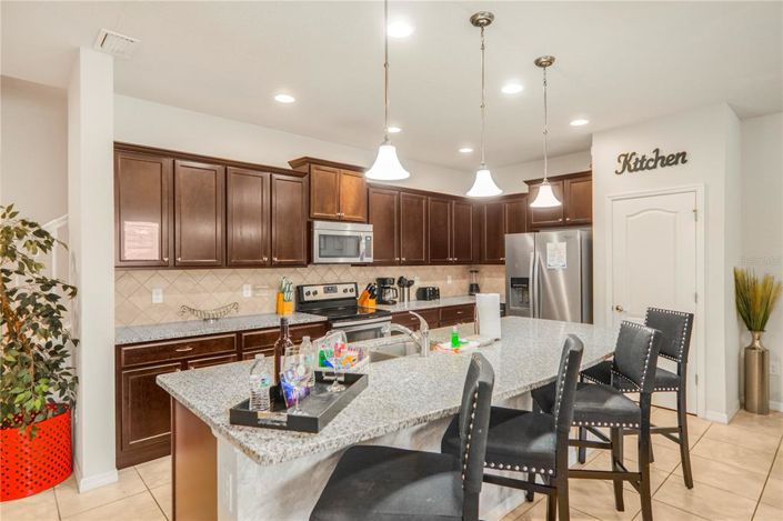 Image No.49-4 Bed Townhouse for sale