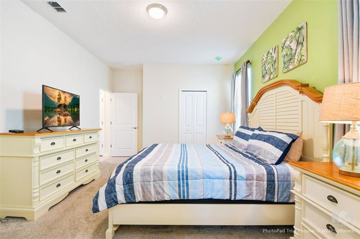 Image No.11-8 Bed Property for sale