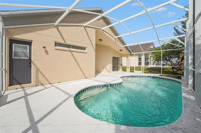 Image No.27-4 Bed Property for sale