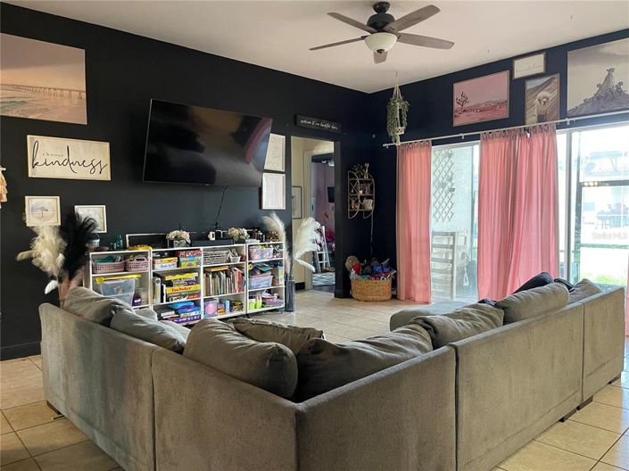 Image No.5-4 Bed Property for sale