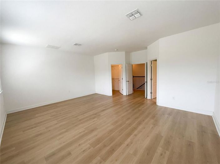 Image No.4-5 Bed Property for sale