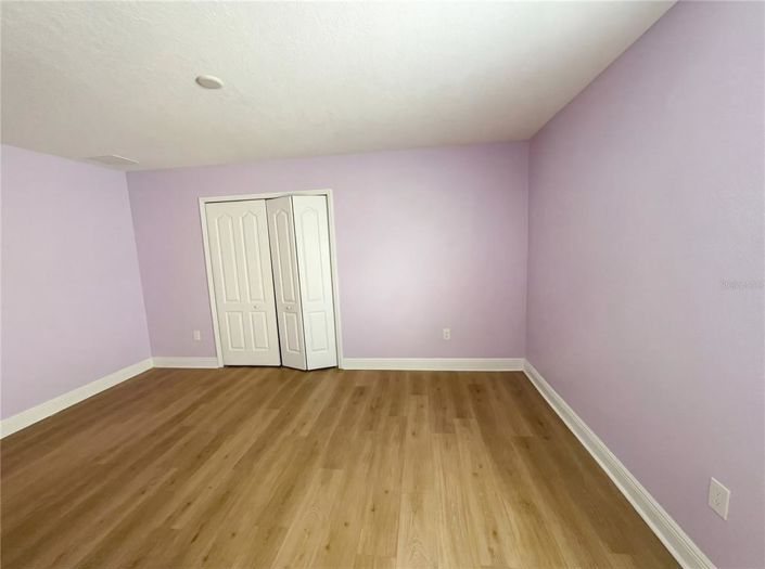 Image No.44-5 Bed Property for sale