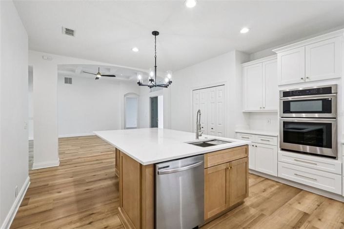 Image No.15-3 Bed Property for sale