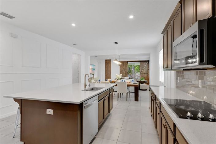 Image No.11-4 Bed Property for sale