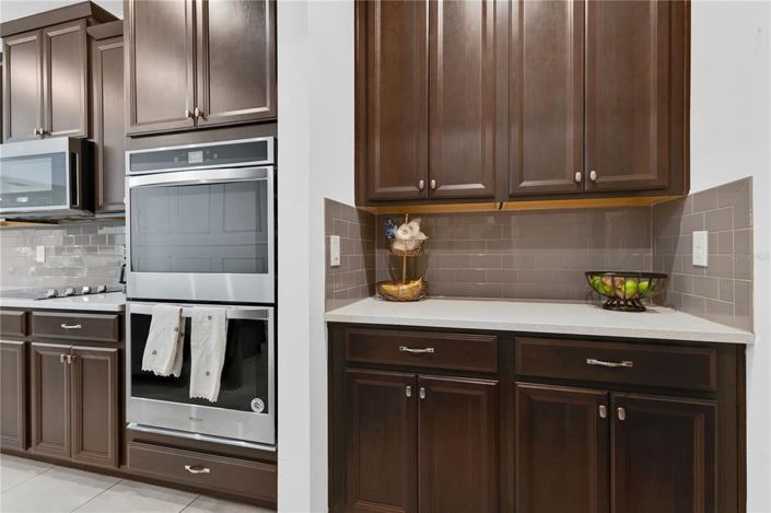 Image No.12-4 Bed Property for sale