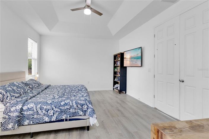 Image No.13-4 Bed Property for sale