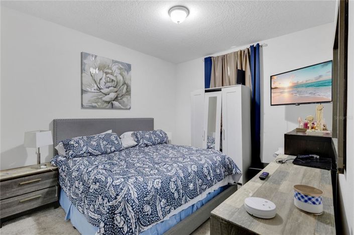 Image No.17-4 Bed Property for sale