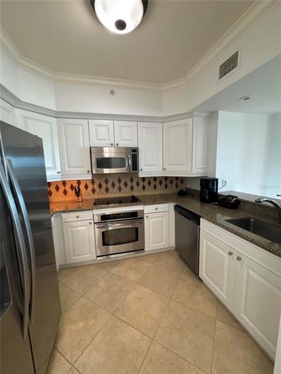 Image No.7-2 Bed Property for sale