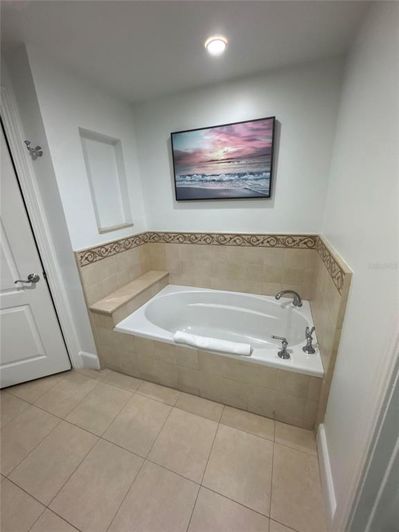 Image No.7-2 Bed Property for sale