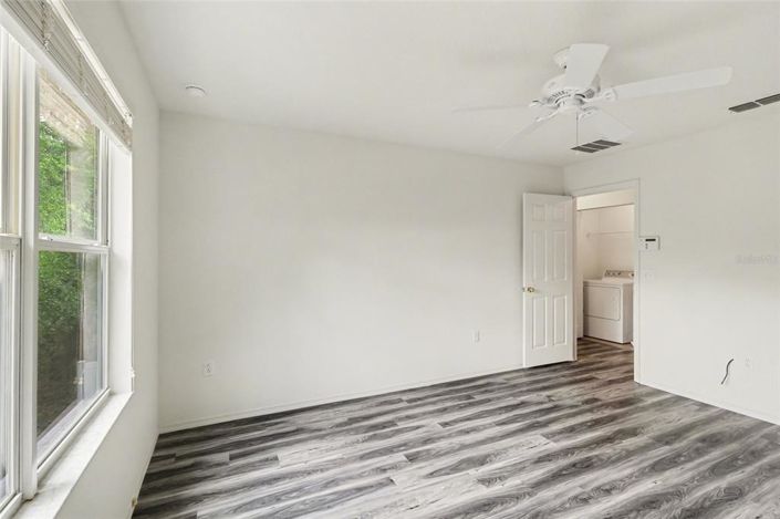 Image No.16-3 Bed Townhouse for sale