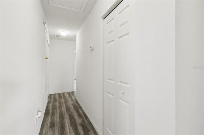 Image No.21-3 Bed Townhouse for sale