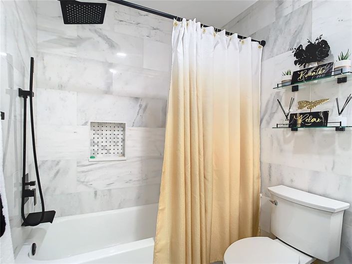 Image No.60-4 Bed Property for sale