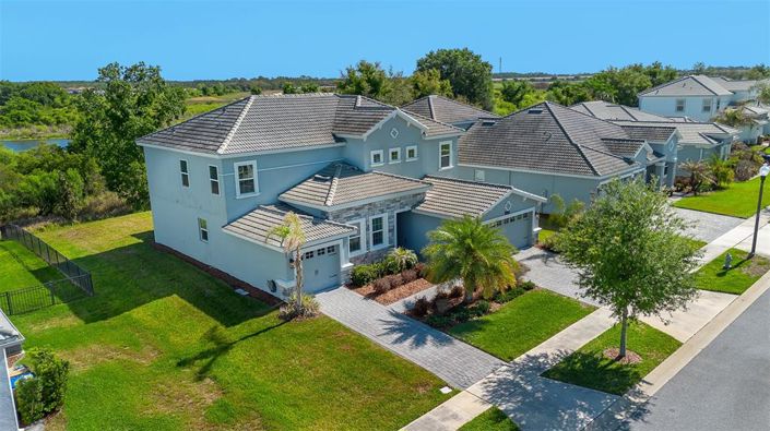 Image No.37-6 Bed Property for sale