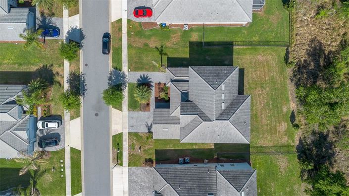 Image No.40-6 Bed Property for sale