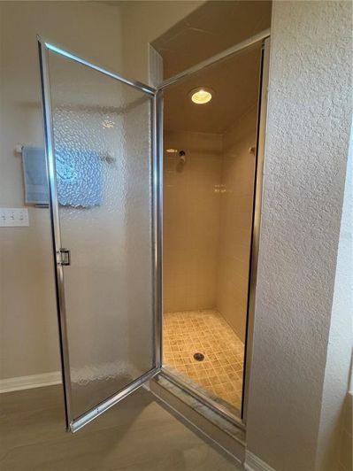 Image No.18-3 Bed Property for sale