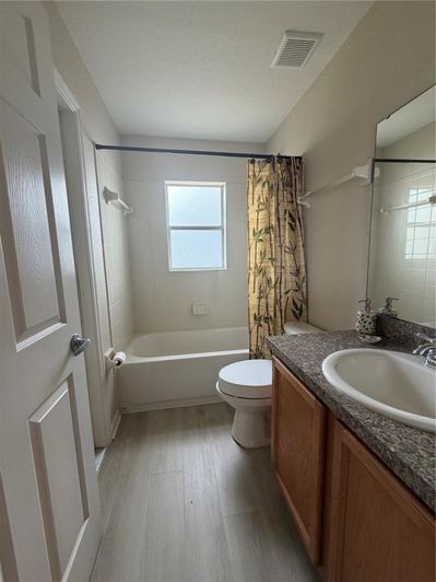 Image No.29-3 Bed Property for sale