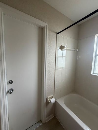 Image No.31-3 Bed Property for sale