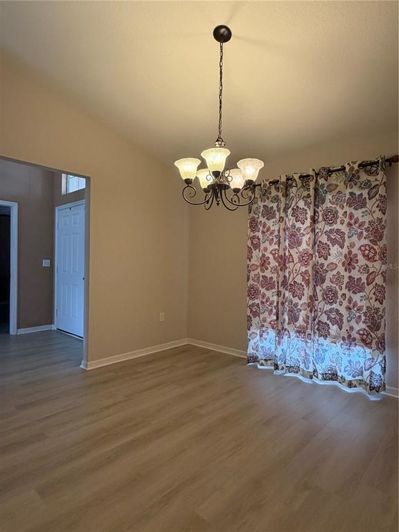 Image No.7-3 Bed Property for sale