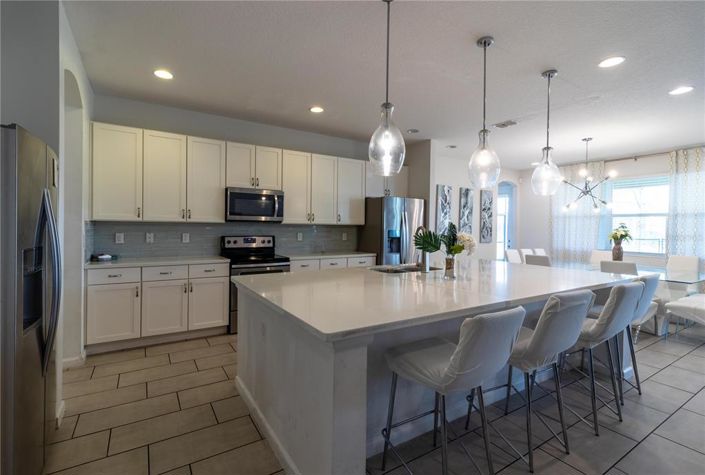 Image No.37-14 Bed Property for sale