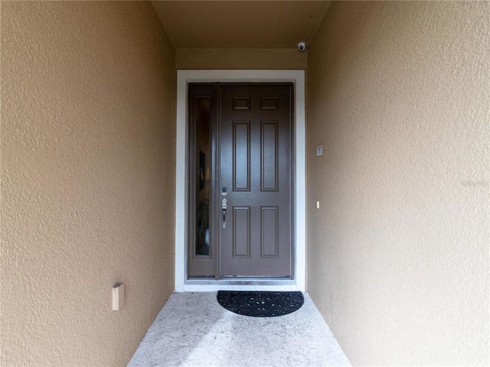 Image No.9-14 Bed Property for sale