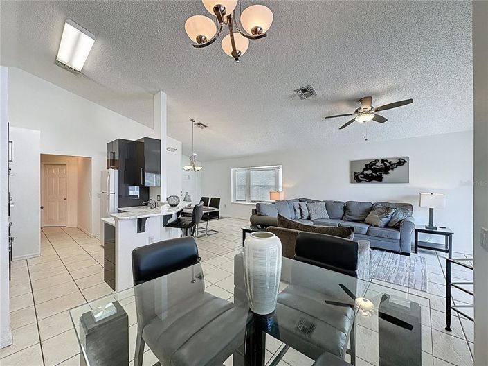 Image No.11-4 Bed Property for sale