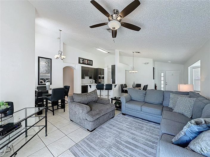 Image No.13-4 Bed Property for sale