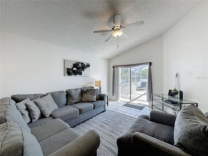 Image No.16-4 Bed Property for sale