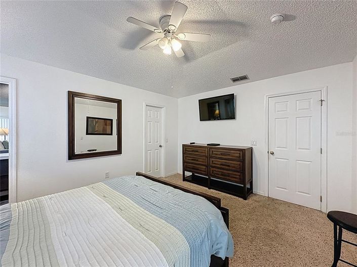 Image No.19-4 Bed Property for sale