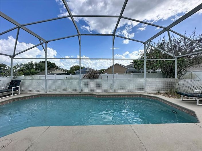 Image No.40-4 Bed Property for sale