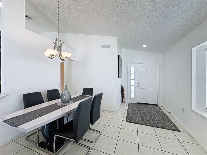 Image No.5-4 Bed Property for sale