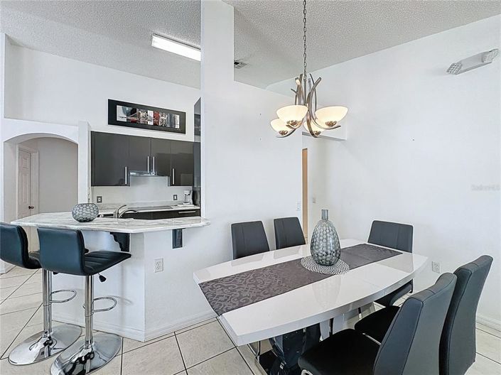 Image No.6-4 Bed Property for sale