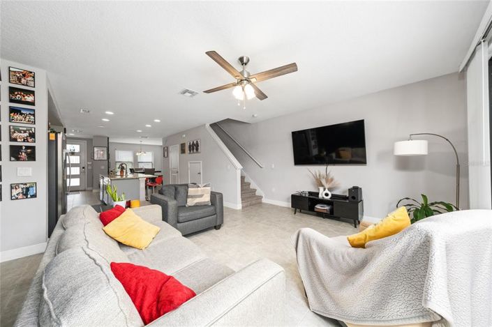 Image No.13-3 Bed Townhouse for sale